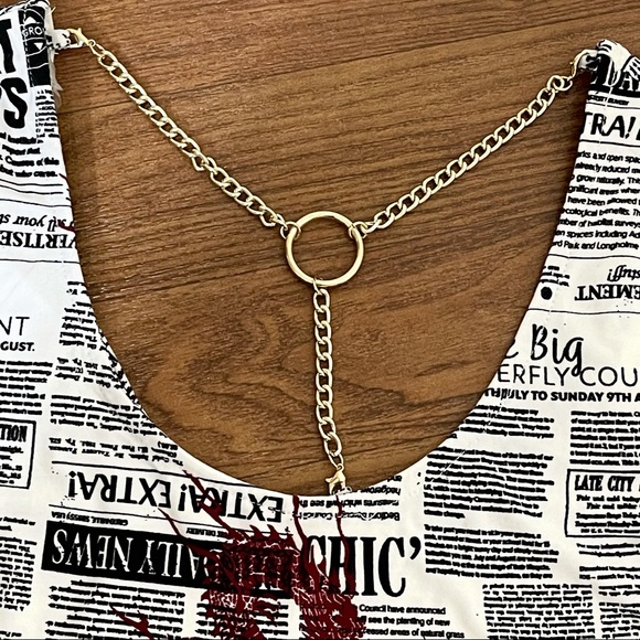 Derek Heart Newsprint Chain Back Crop Top size Medium juniors - Picture 6 of 15